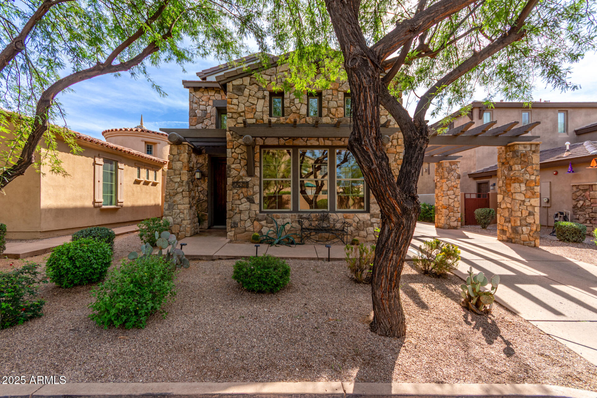9201 East Canyon View Road Scottsdale, AZ 85255 - Photo 2 of 54 02 Canyon View