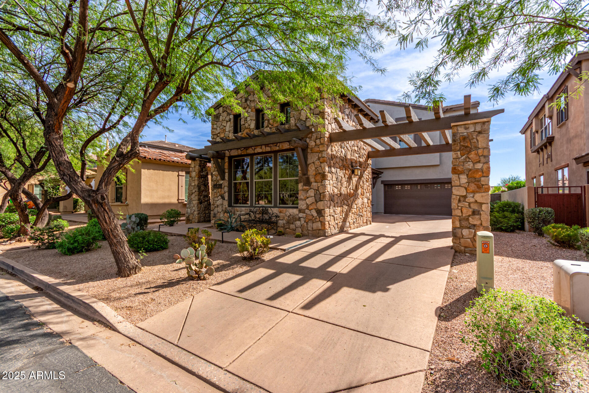 9201 East Canyon View Road Scottsdale, AZ 85255 - Photo 4 of 54 04 Canyon View