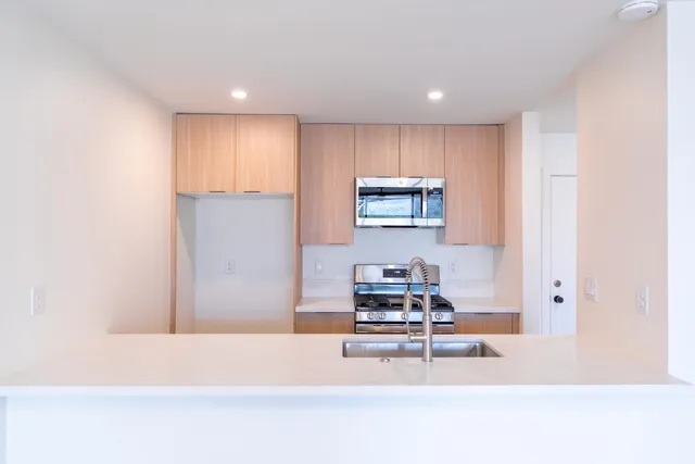 $1,995 | 1400 East Palm Canyon Drive, Unit 213, Palm Springs, CA 92264