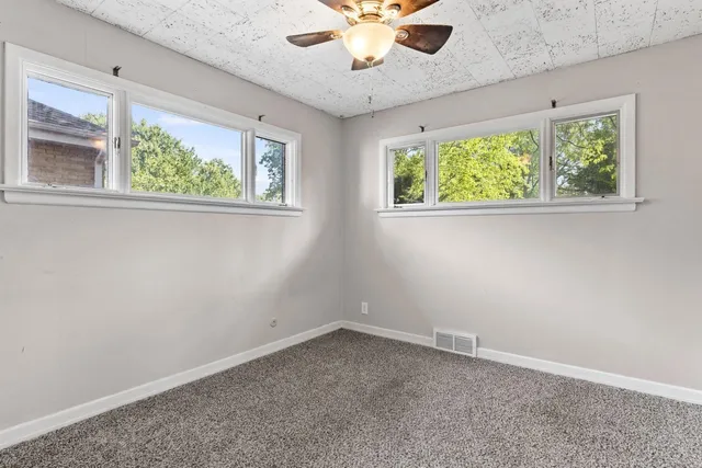 $229,900 | 1104 Winthrop Lane, Rockford, IL 61107