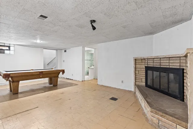 $229,900 | 1104 Winthrop Lane, Rockford, IL 61107