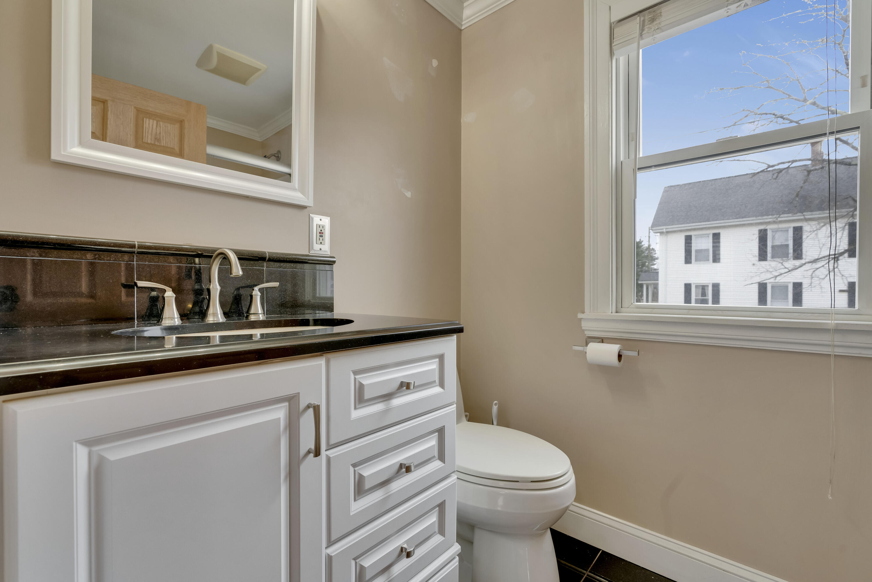 1733 Forest Avenue Portland, ME 04103 - Photo 15 of 27 _DSC5430