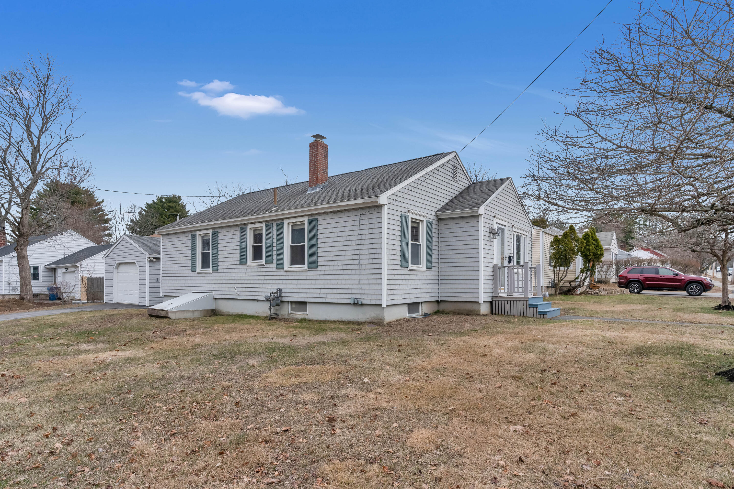 1733 Forest Avenue Portland, ME 04103 - Photo 2 of 27 _DSC5473