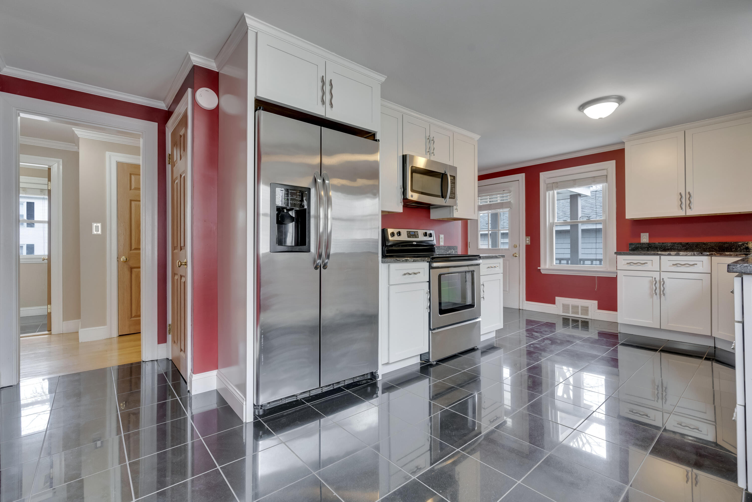 1733 Forest Avenue Portland, ME 04103 - Photo 6 of 27 _DSC5412
