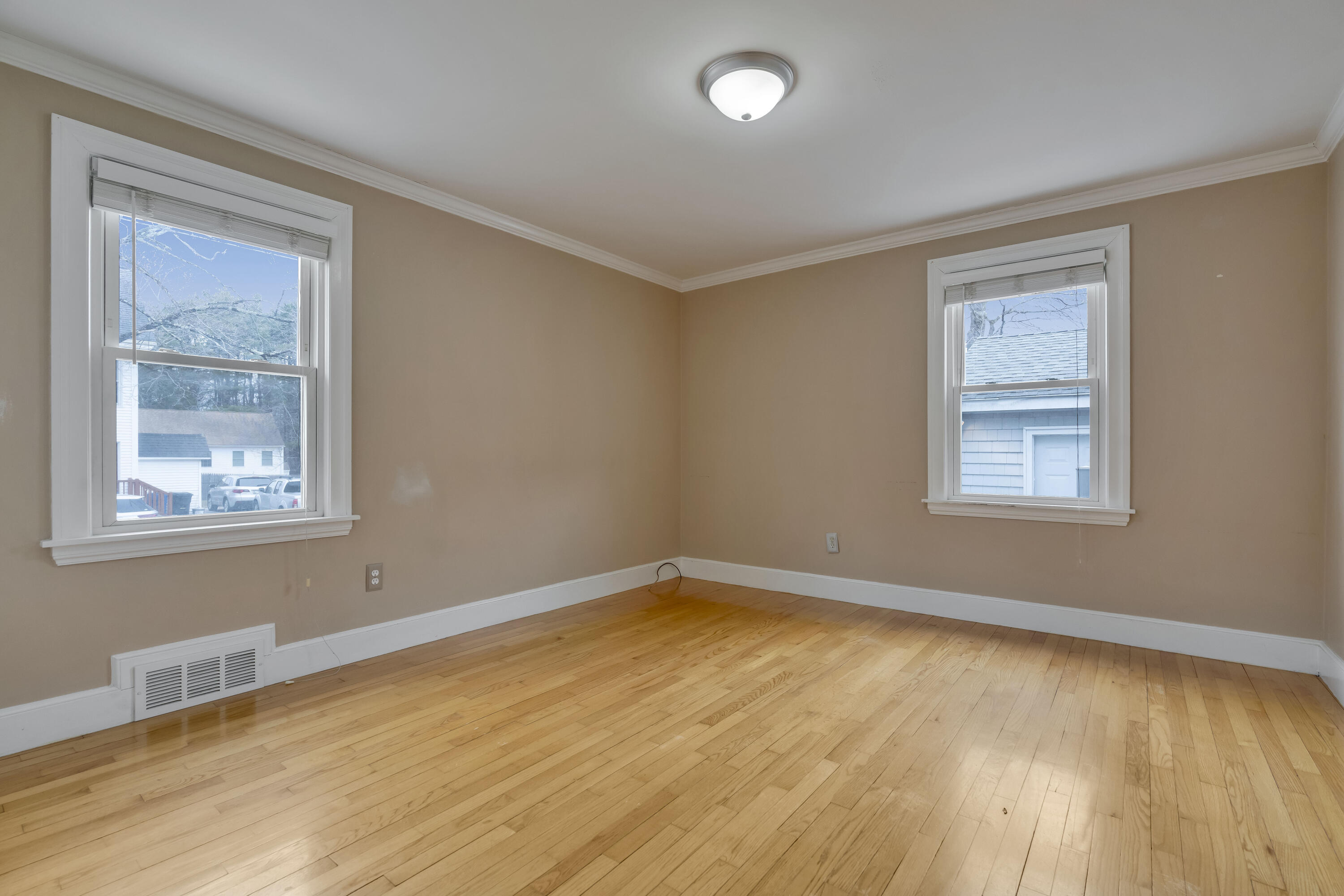 1733 Forest Avenue Portland, ME 04103 - Photo 9 of 27 _DSC5436
