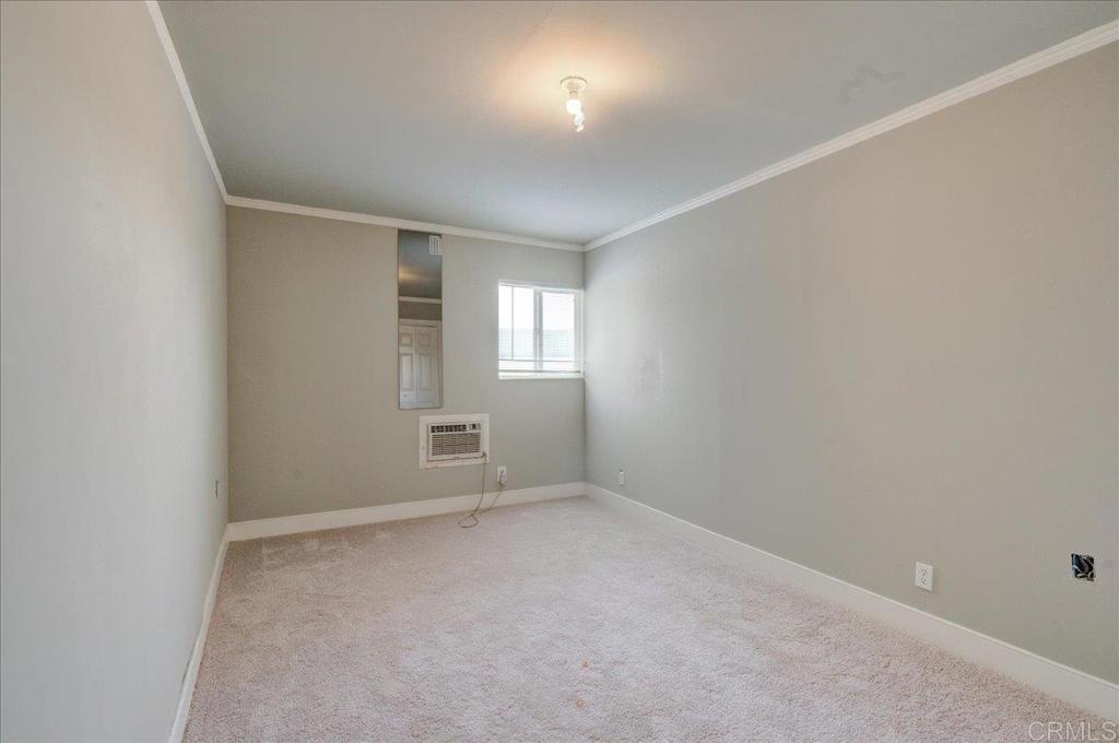 18434 Ramona View Drive Ramona, CA 92065 - Photo 28 of 72 an empty room with windows