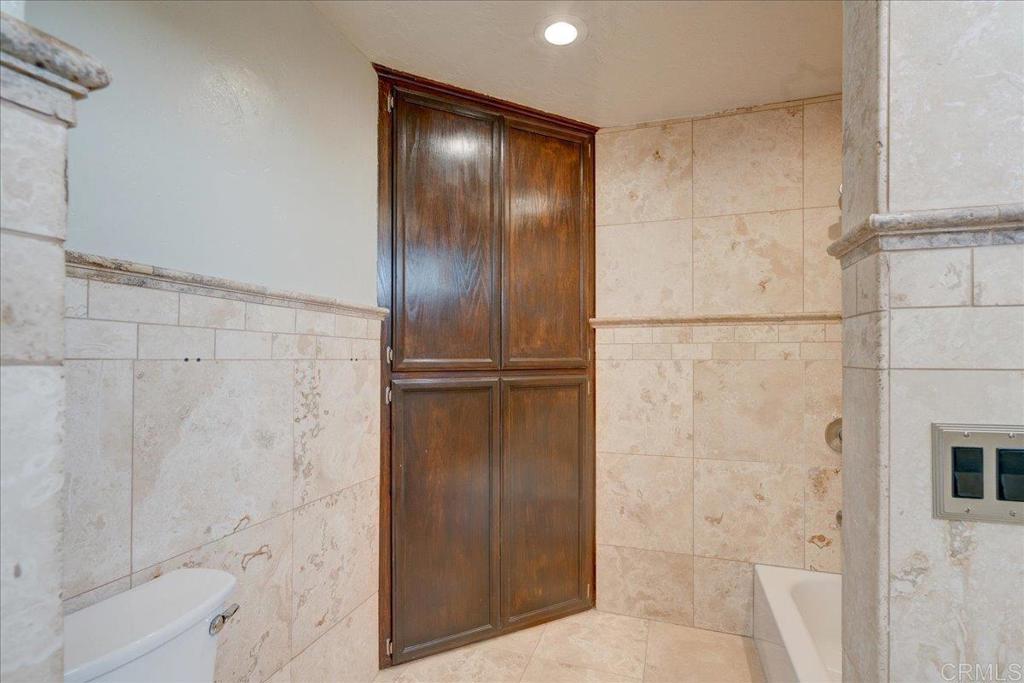 18434 Ramona View Drive Ramona, CA 92065 - Photo 34 of 72 a bathroom with a shower