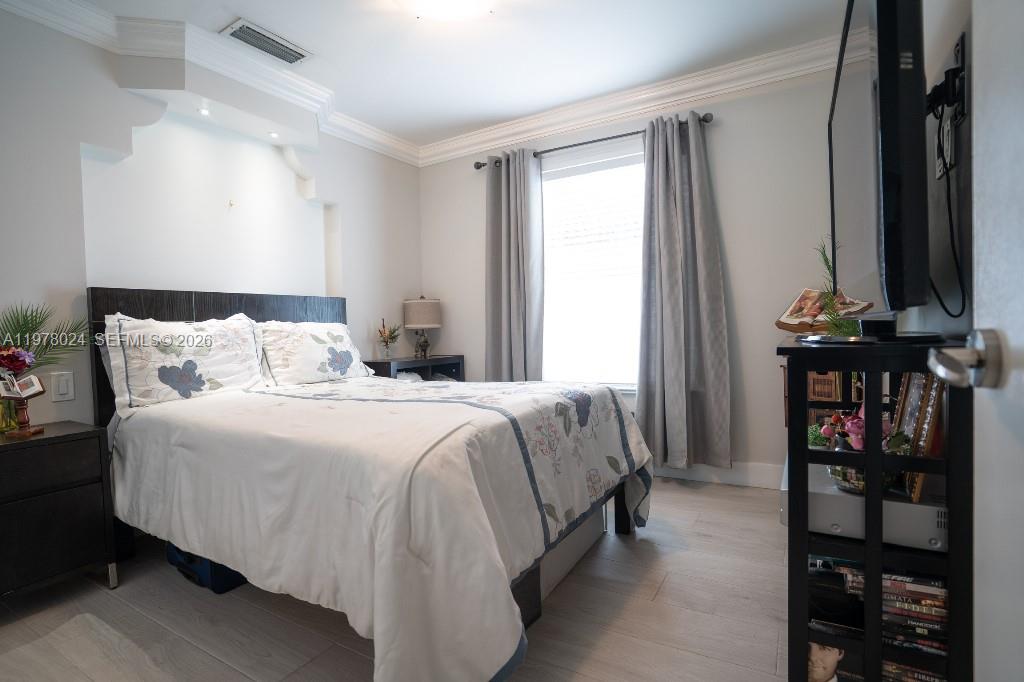10704 Southwest 167th Street Miami, FL 33157 - Photo 20 of 30
