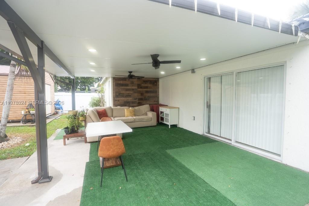 10704 Southwest 167th Street Miami, FL 33157 - Photo 27 of 30