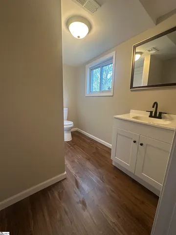 $220,000 | 112 Middle Street, Laurens, SC 29360