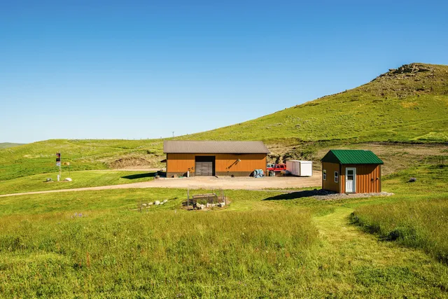 $1,100,000 | 133 Highway 345, Parkman, WY 82838