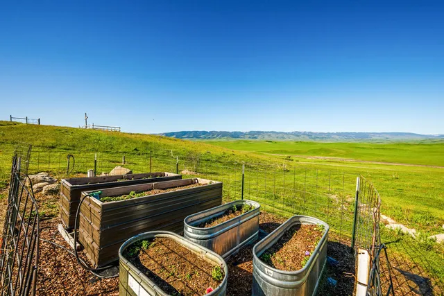 $1,100,000 | 133 Highway 345, Parkman, WY 82838