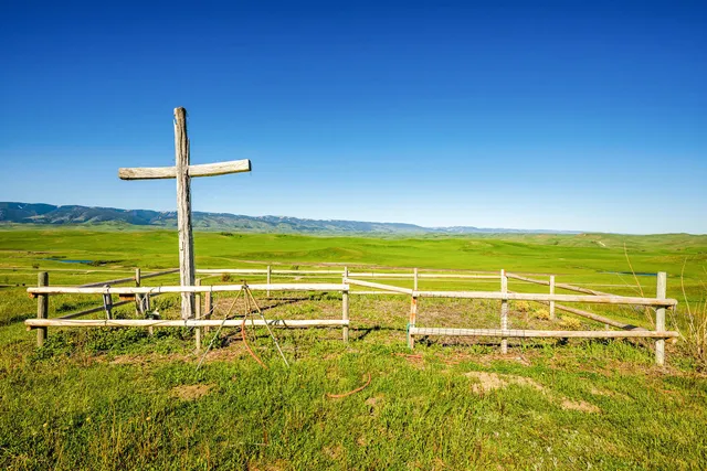 $1,100,000 | 133 Highway 345, Parkman, WY 82838