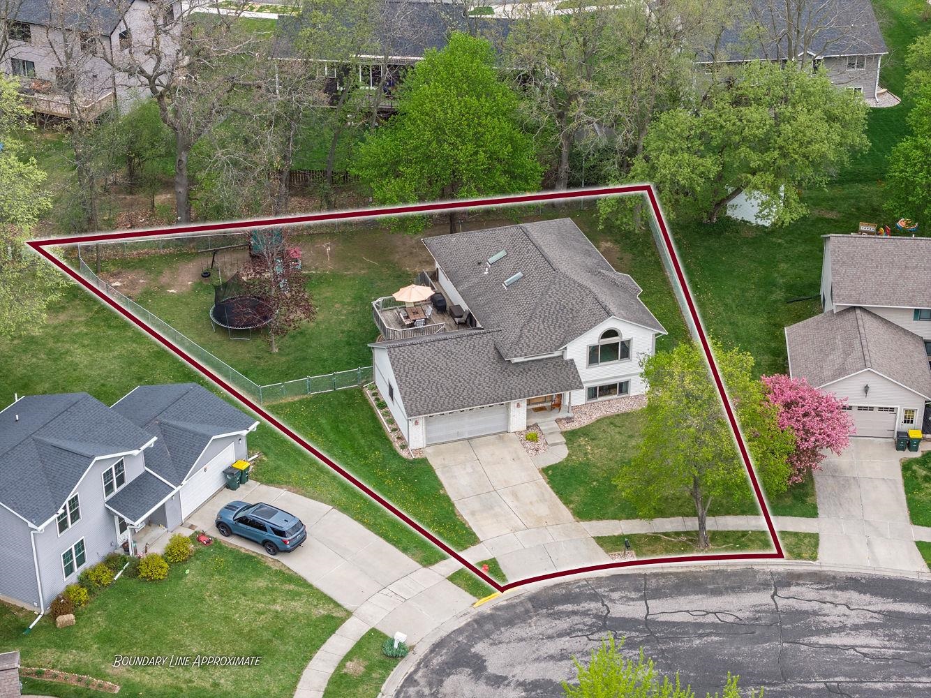 2366 Reinhardt Court Reedsburg, WI 53959 - Photo 4 of 50
