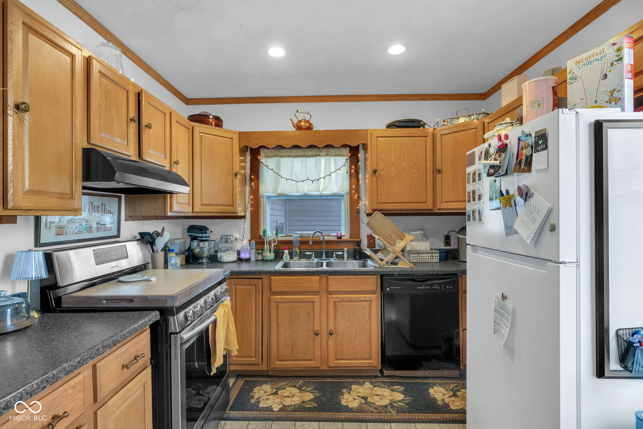 6331 Zionsville Road Indianapolis, IN 46268 - Photo 13 of 36