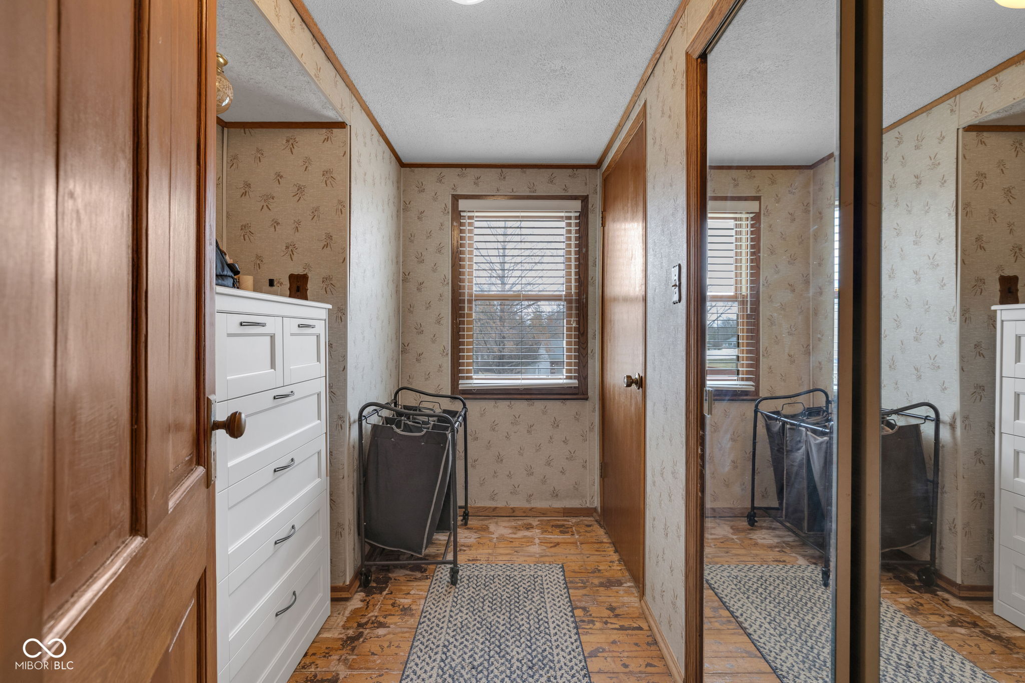6331 Zionsville Road Indianapolis, IN 46268 - Photo 24 of 36