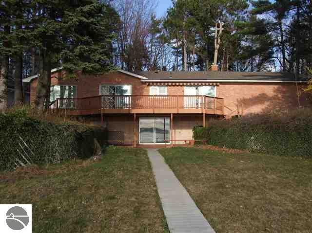 7331 Deepwater Point Road Williamsburg, MI 49690 - Photo 16 of 19 1735137-15.JPG