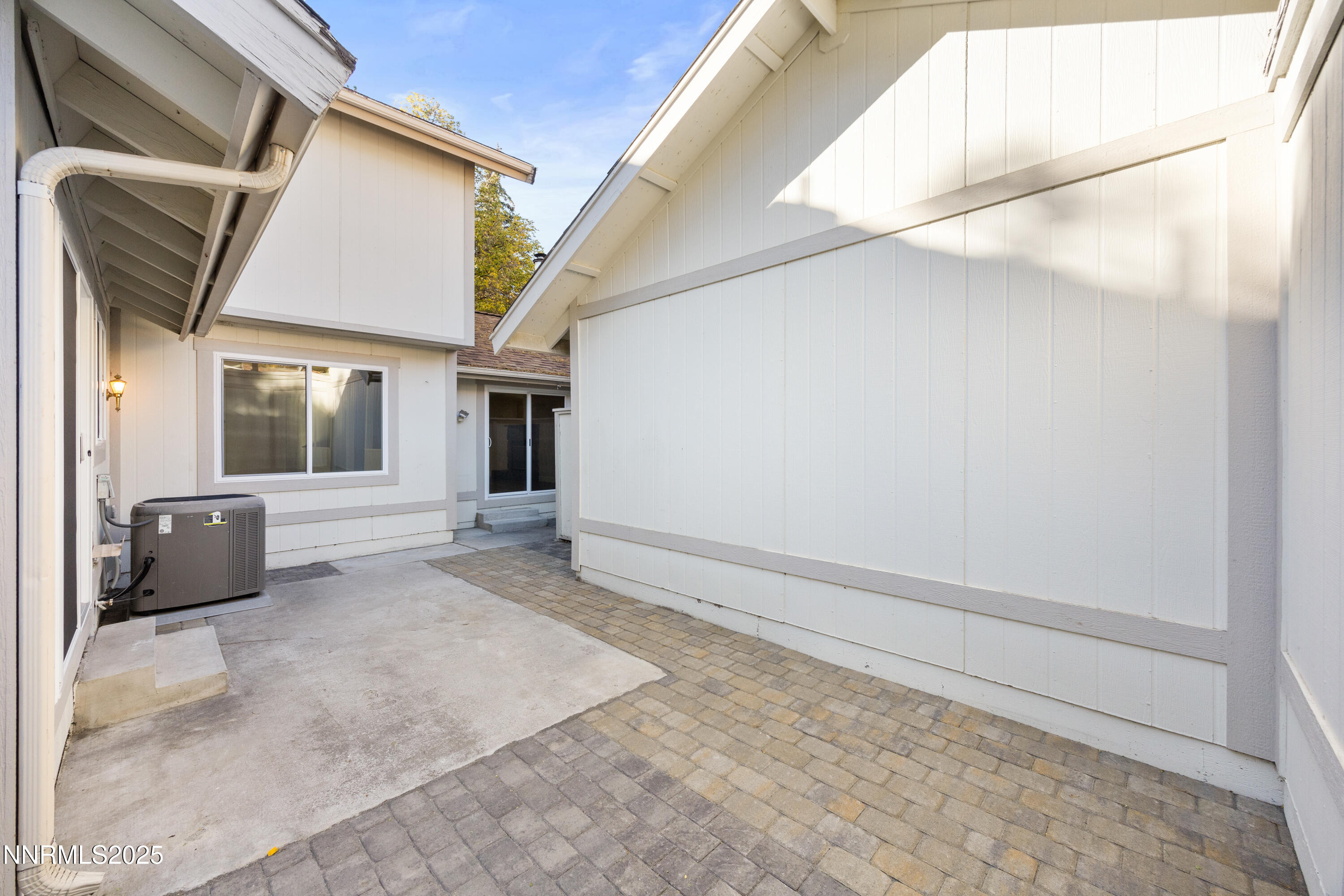 1245 Conway Lane Reno, NV 89503 - Photo 20 of 25 Conway Patio 3