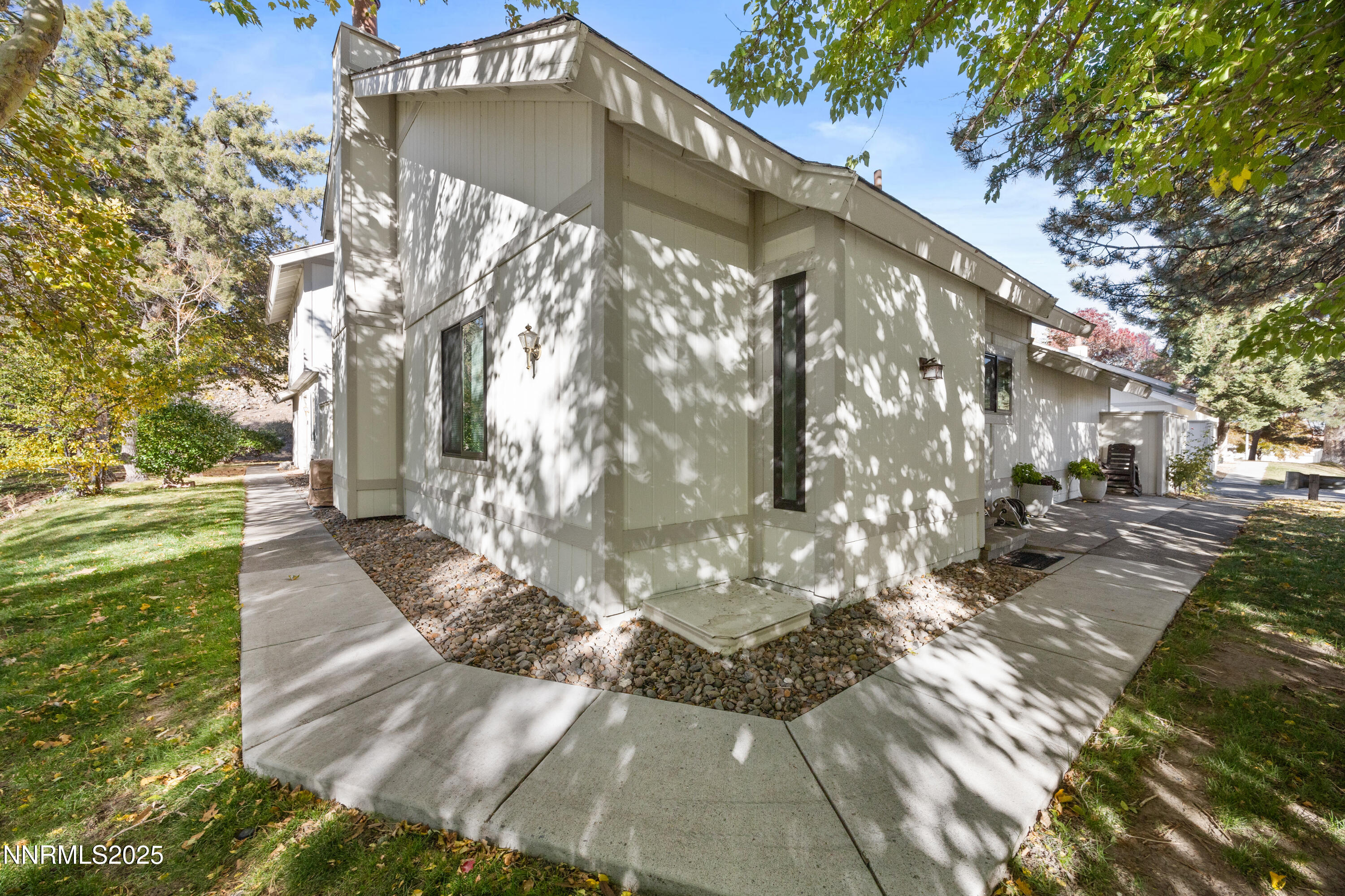 1245 Conway Lane Reno, NV 89503 - Photo 21 of 25 Conway Exterior 1