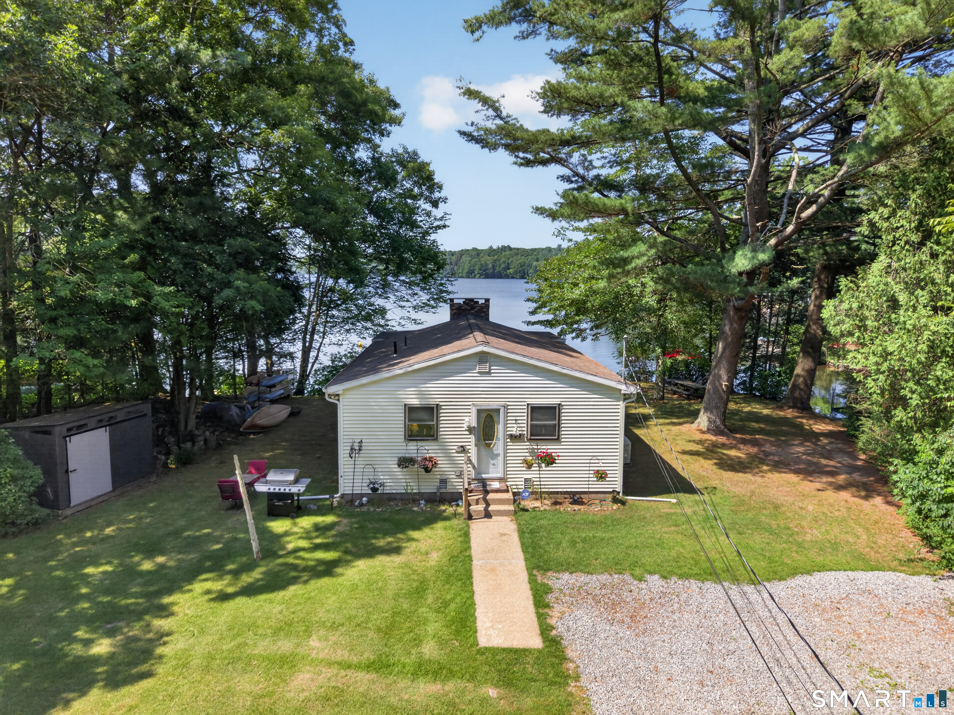322 Lakeside Drive Lebanon, CT 06249 - Photo 5 of 40