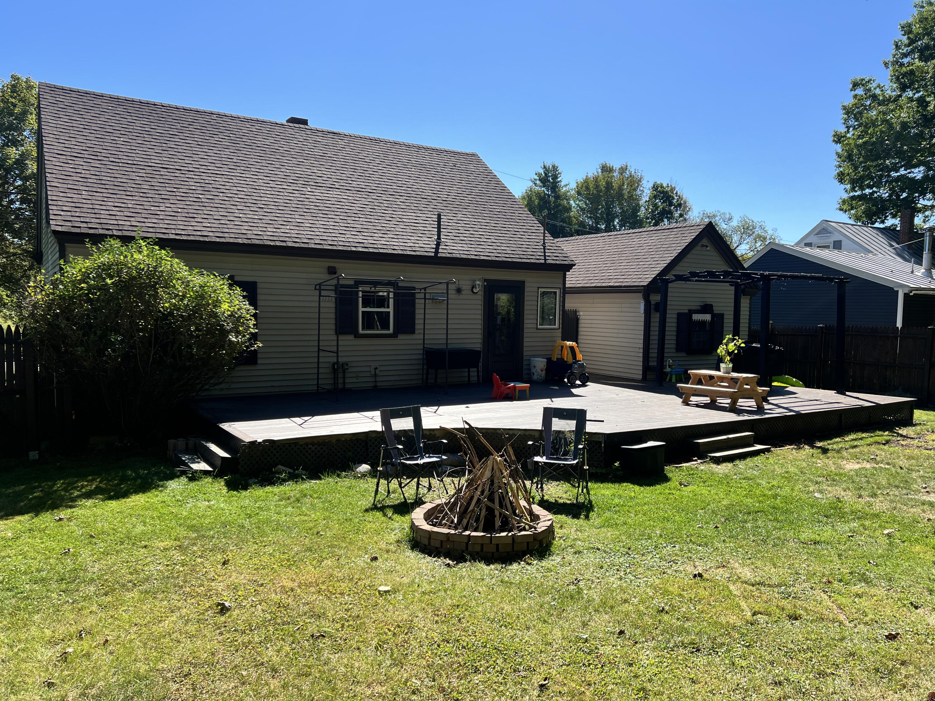 15 Collette Street Waterville, ME 04901 - Photo 6 of 19 Back Deck