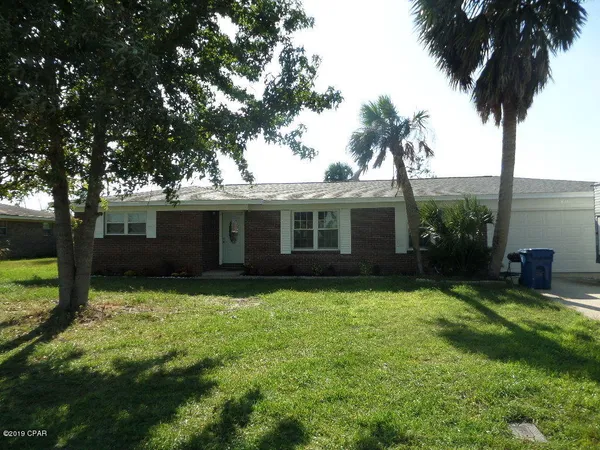 $1,900 | 836 Miles Drive, Panama City, FL 32404