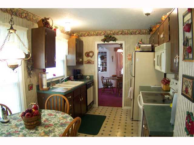 1749 Gaynor Road Columbus, OH 43227 - Photo 5 of 11 Gallery Image 5