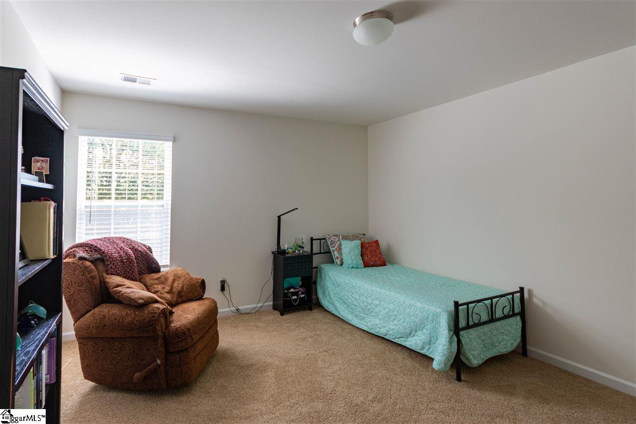 226 Hillendale Way Pelzer, SC 29669 - Photo 12 of 15