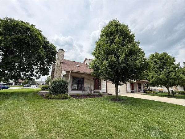 $1,300 | 1453 Sanzon Drive, Fairborn, OH 45324