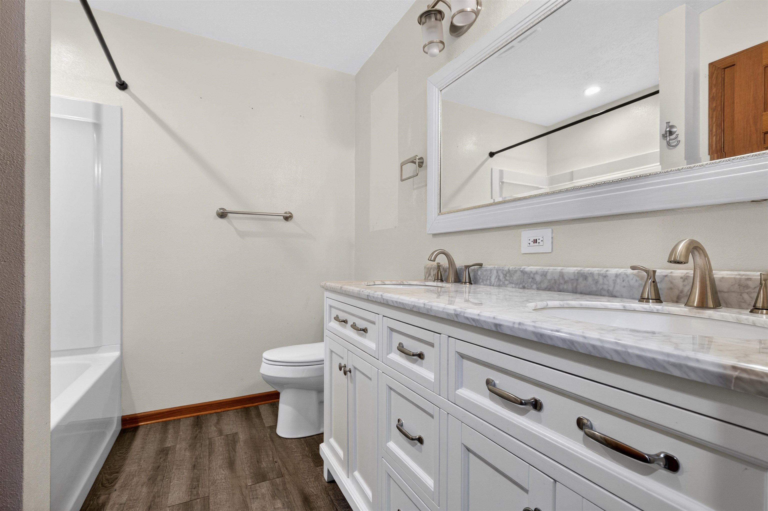 513 Pembroke Road Southwest Poplar Grove, IL 61065 - Photo 17 of 41