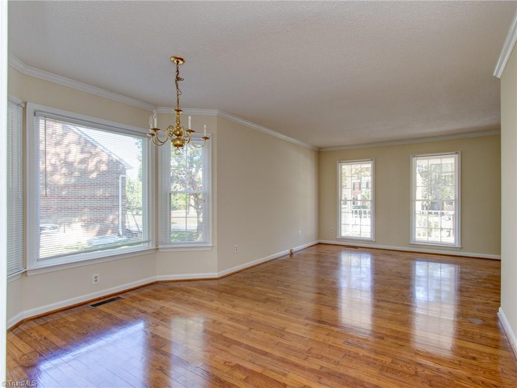 2812 Pickering Road Greensboro, NC 27407 - Photo 8 of 30 Gallery Image 8