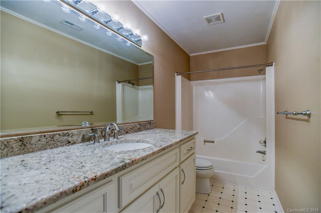 22025 Torrence Chapel Road, Unit 46 Cornelius, NC 28031 - Photo 11 of 17 Gallery Image 11
