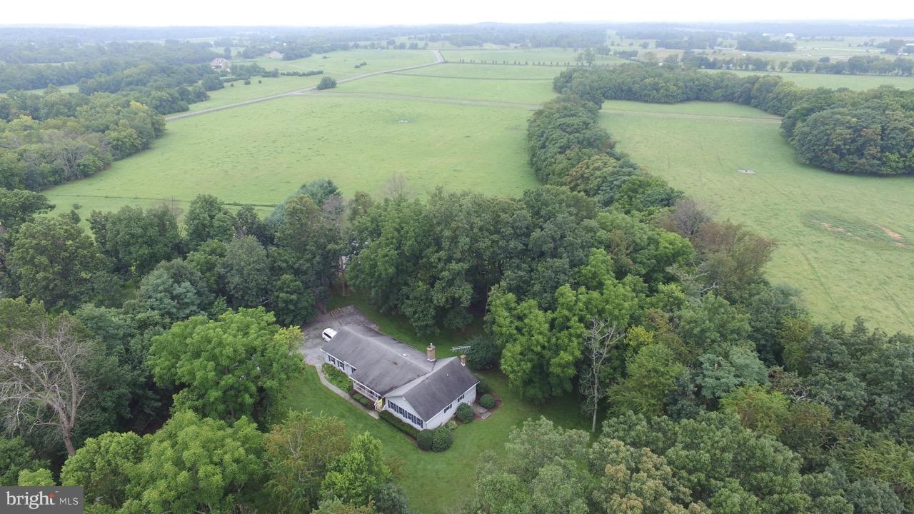1730 Triple J Road Berryville, VA 22611 - Photo 22 of 29 Exterior (General)