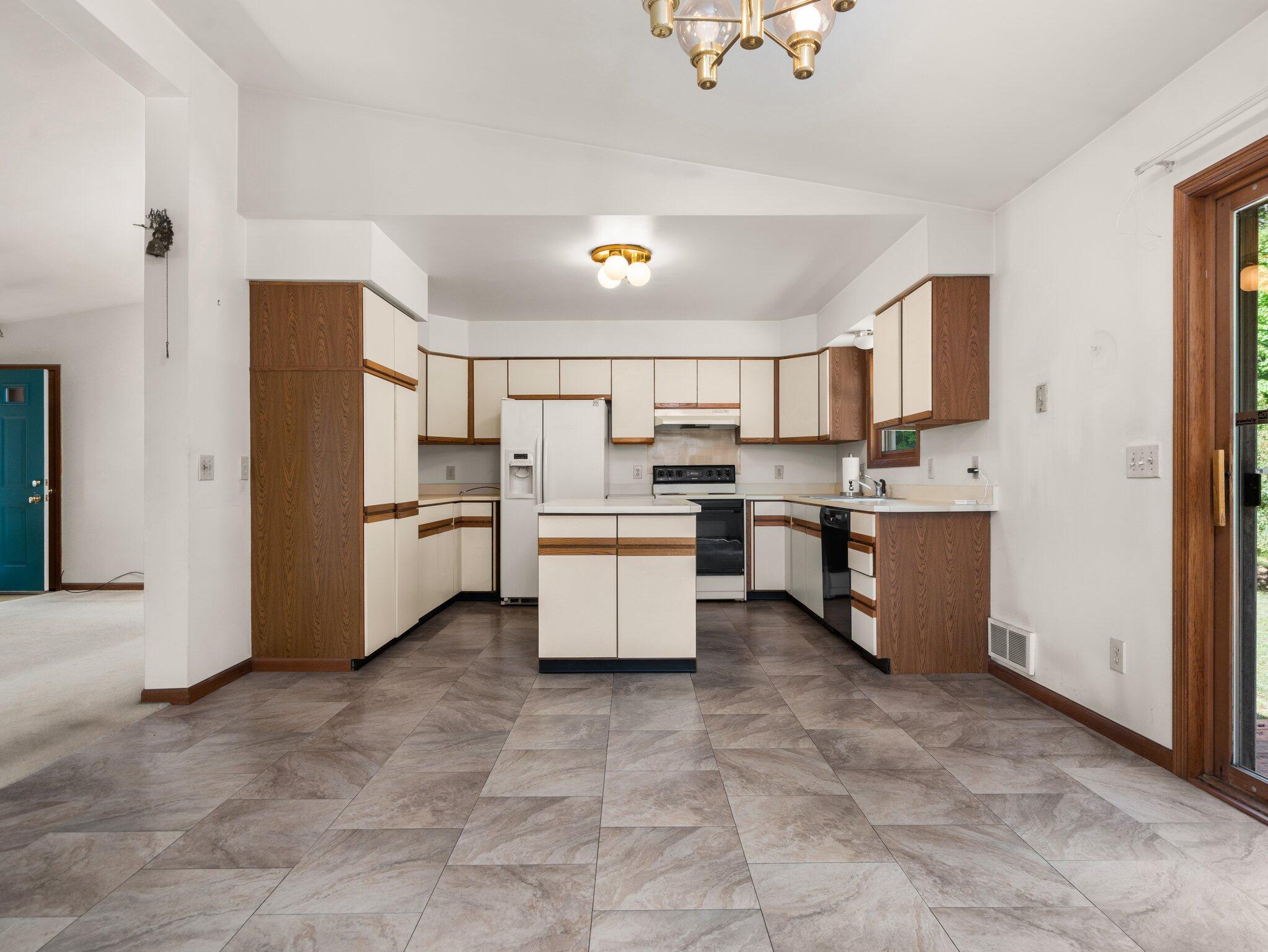 152 North Hawkins Road Reed City, MI 49677 - Photo 48 of 89 46-web-or-mls-DSC00577