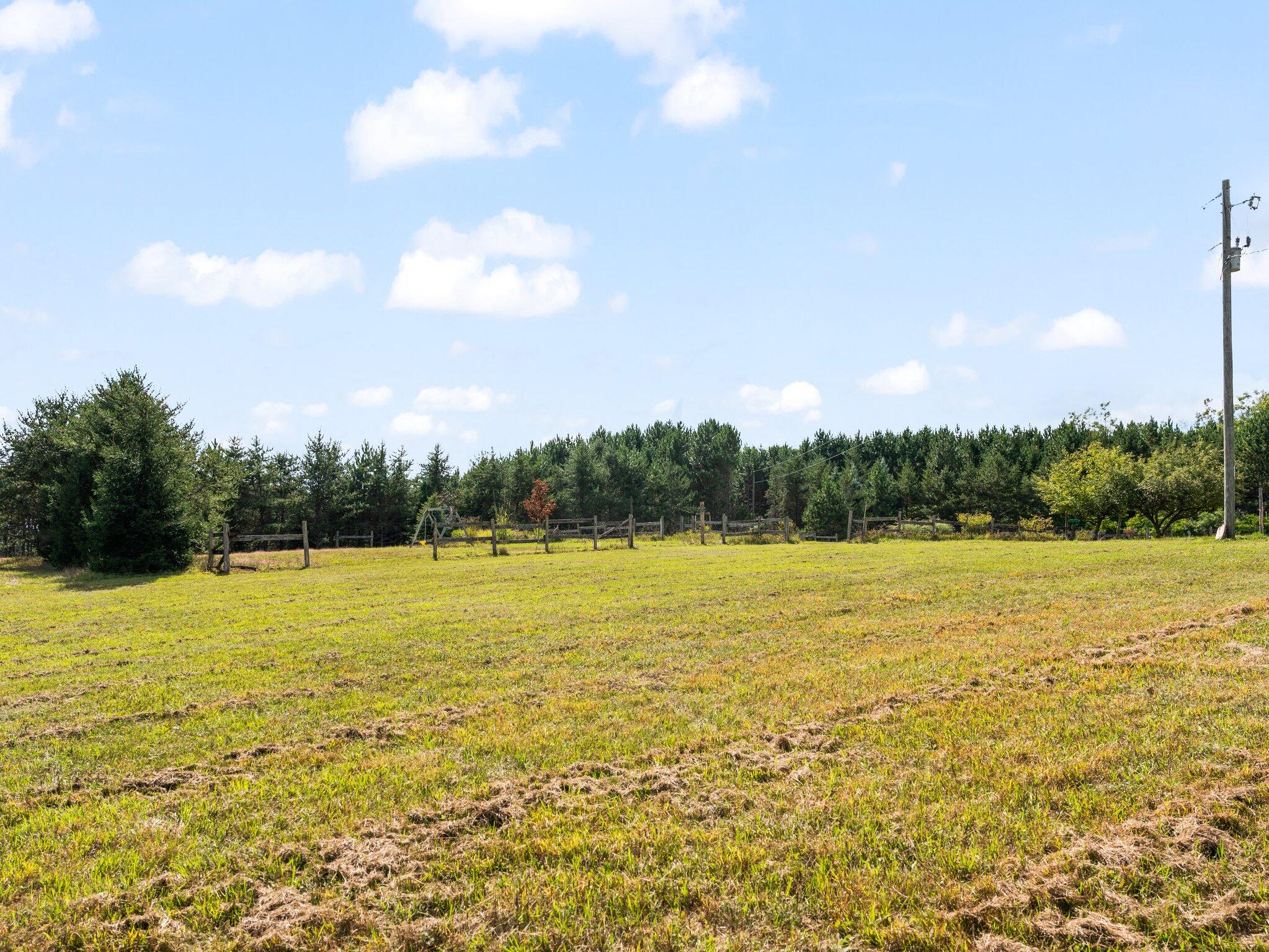 152 North Hawkins Road Reed City, MI 49677 - Photo 78 of 89 69-web-or-mls-DSC00625