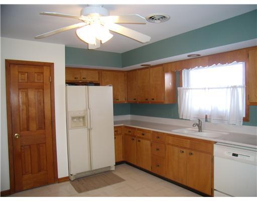 2653 Carousel Drive Springfield, OH 45503 - Photo 13 of 18