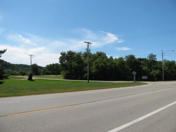 $100,000 | 155 Highway 14, Arena, WI 53503