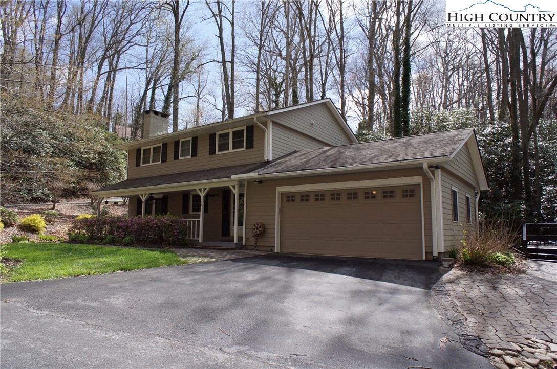 144 Spring Street Boone, NC 28607 - Photo 2 of 38 Gallery Image 2