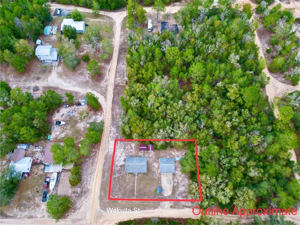 600 Wakulla Street Florahome, FL 32140 - Photo 28 of 47 a view of outdoor space yard and lake view