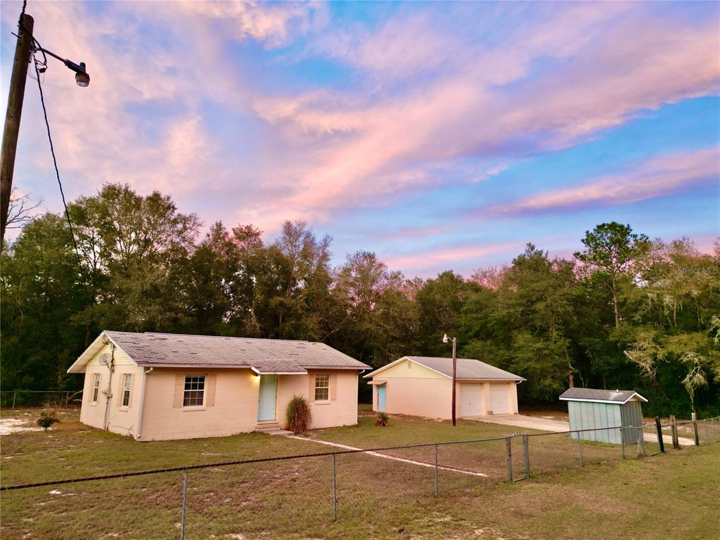 600 Wakulla Street Florahome, FL 32140 - Photo 40 of 47 a house view with a garden space