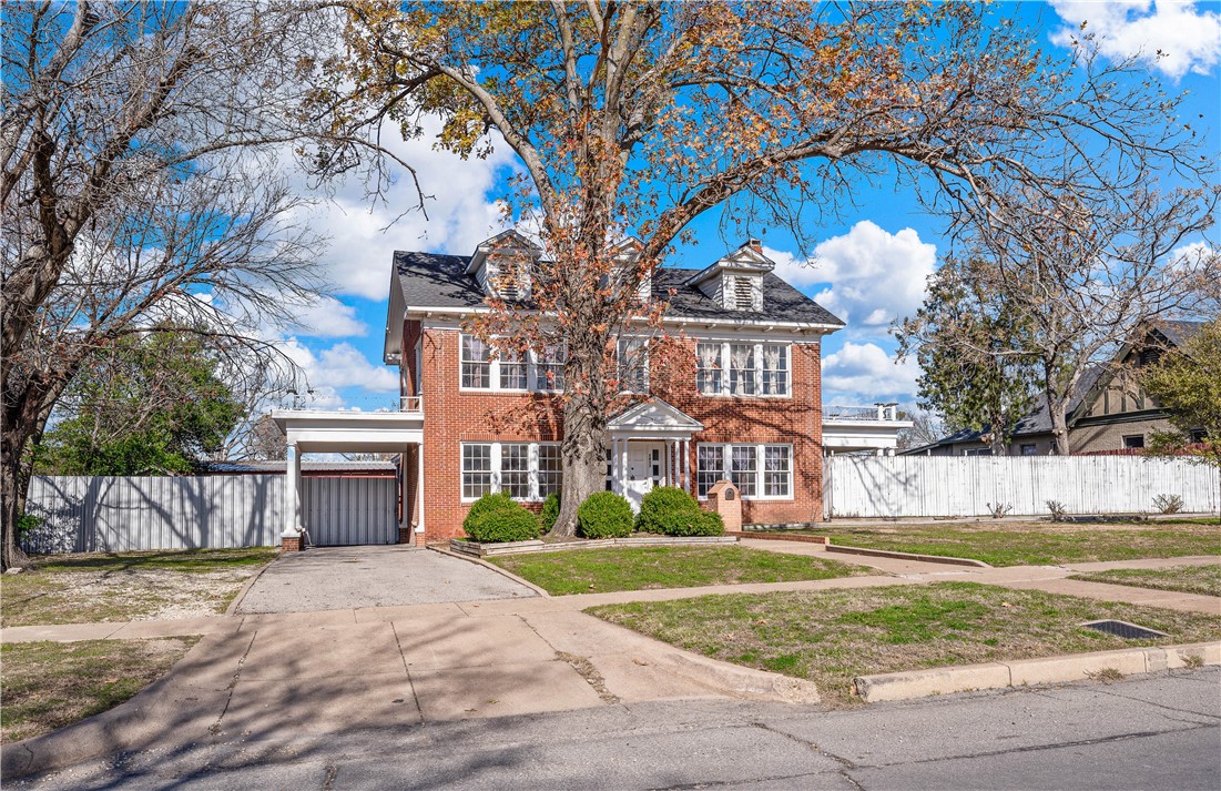 1811 Colcord Avenue Waco, TX 76707 - Photo 16 of 83