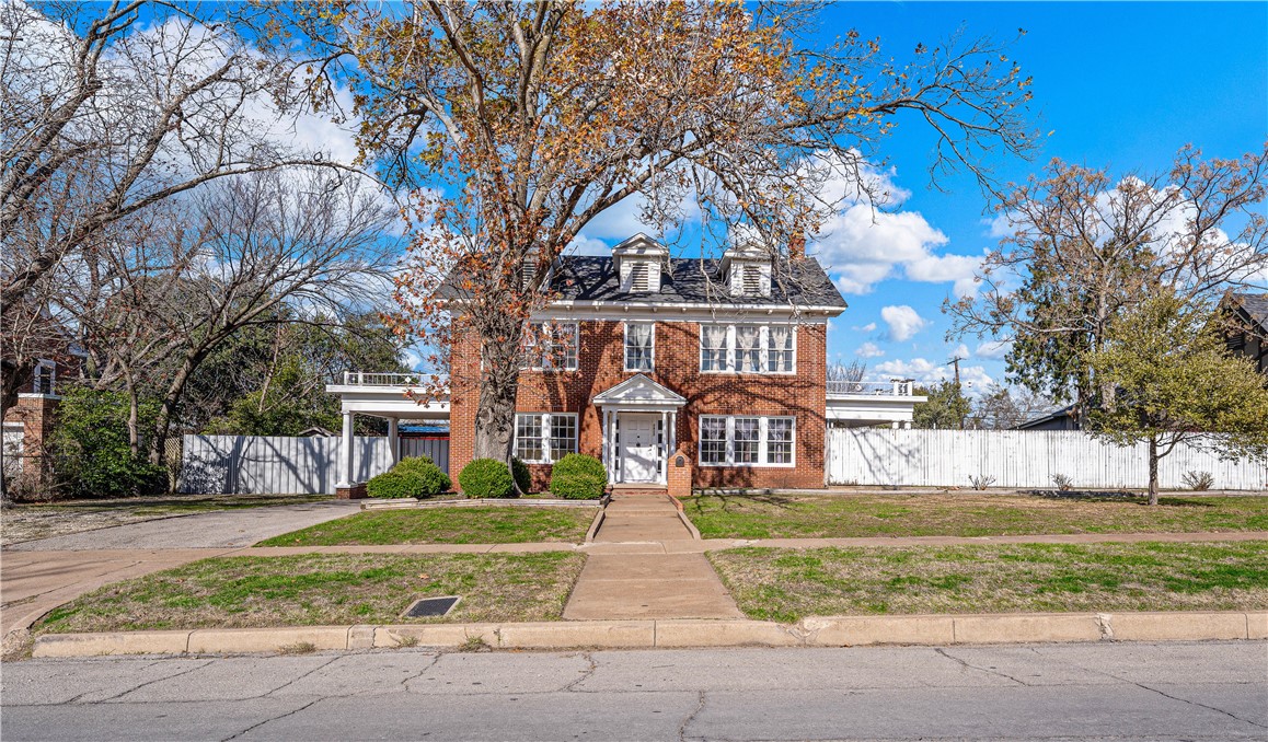 1811 Colcord Avenue Waco, TX 76707 - Photo 17 of 83