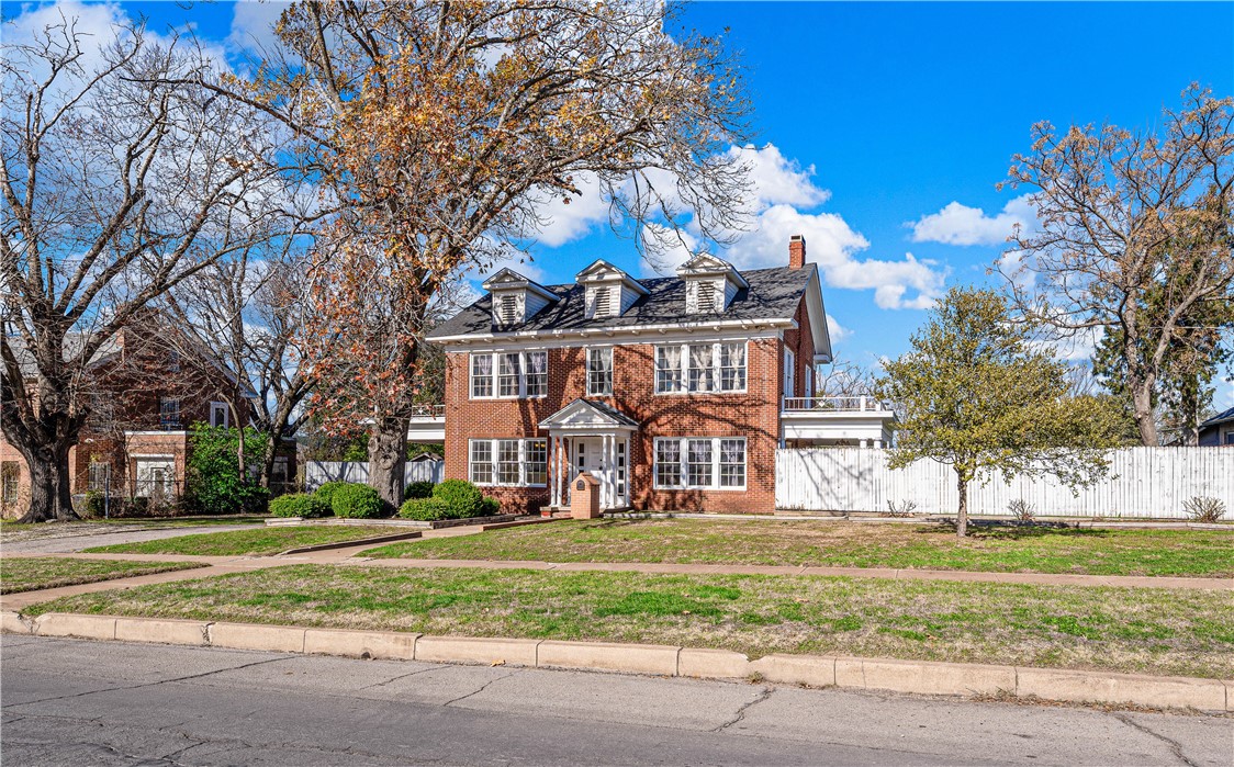 1811 Colcord Avenue Waco, TX 76707 - Photo 18 of 83
