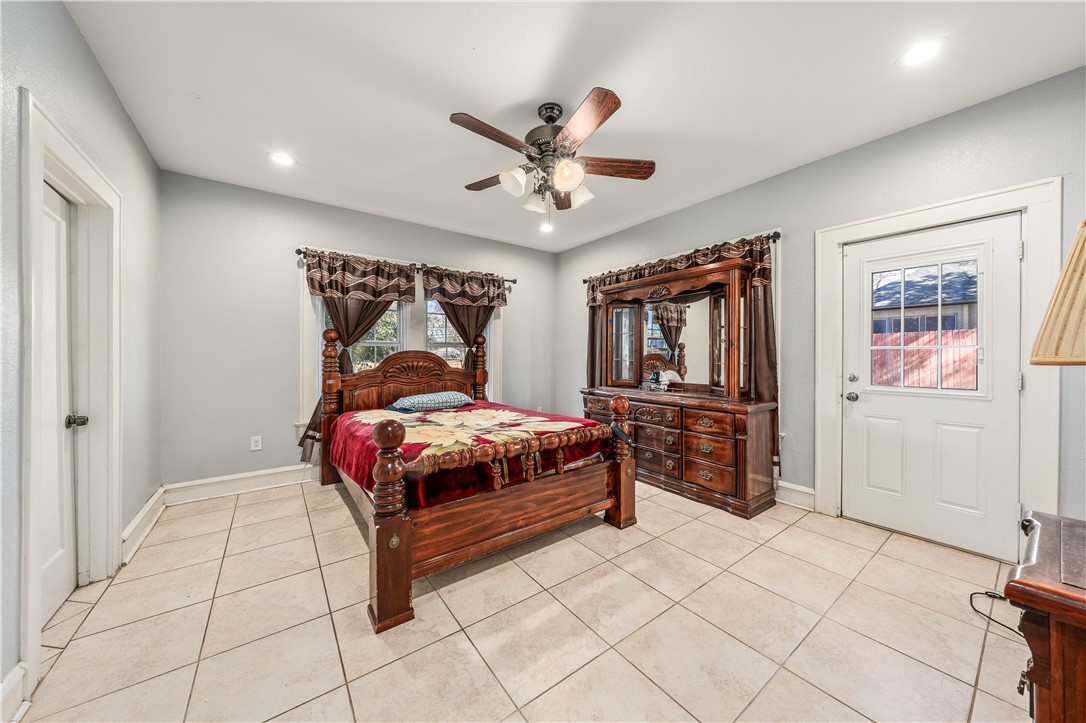 1811 Colcord Avenue Waco, TX 76707 - Photo 6 of 83