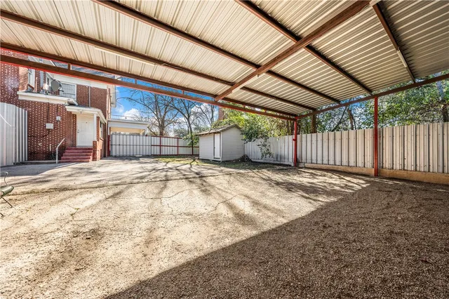 $450,000 | 1811 Colcord Avenue, Waco, TX 76707