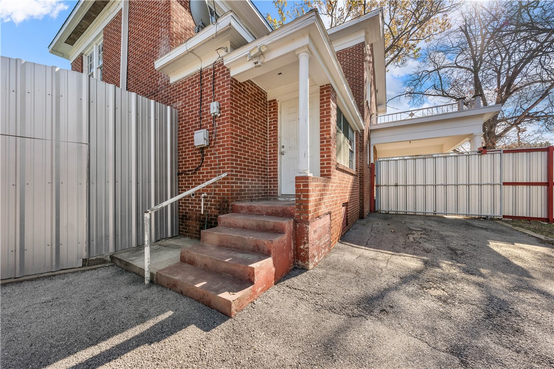 1811 Colcord Avenue Waco, TX 76707 - Photo 79 of 83