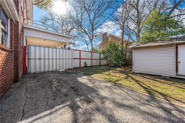 $450,000 | 1811 Colcord Avenue, Waco, TX 76707