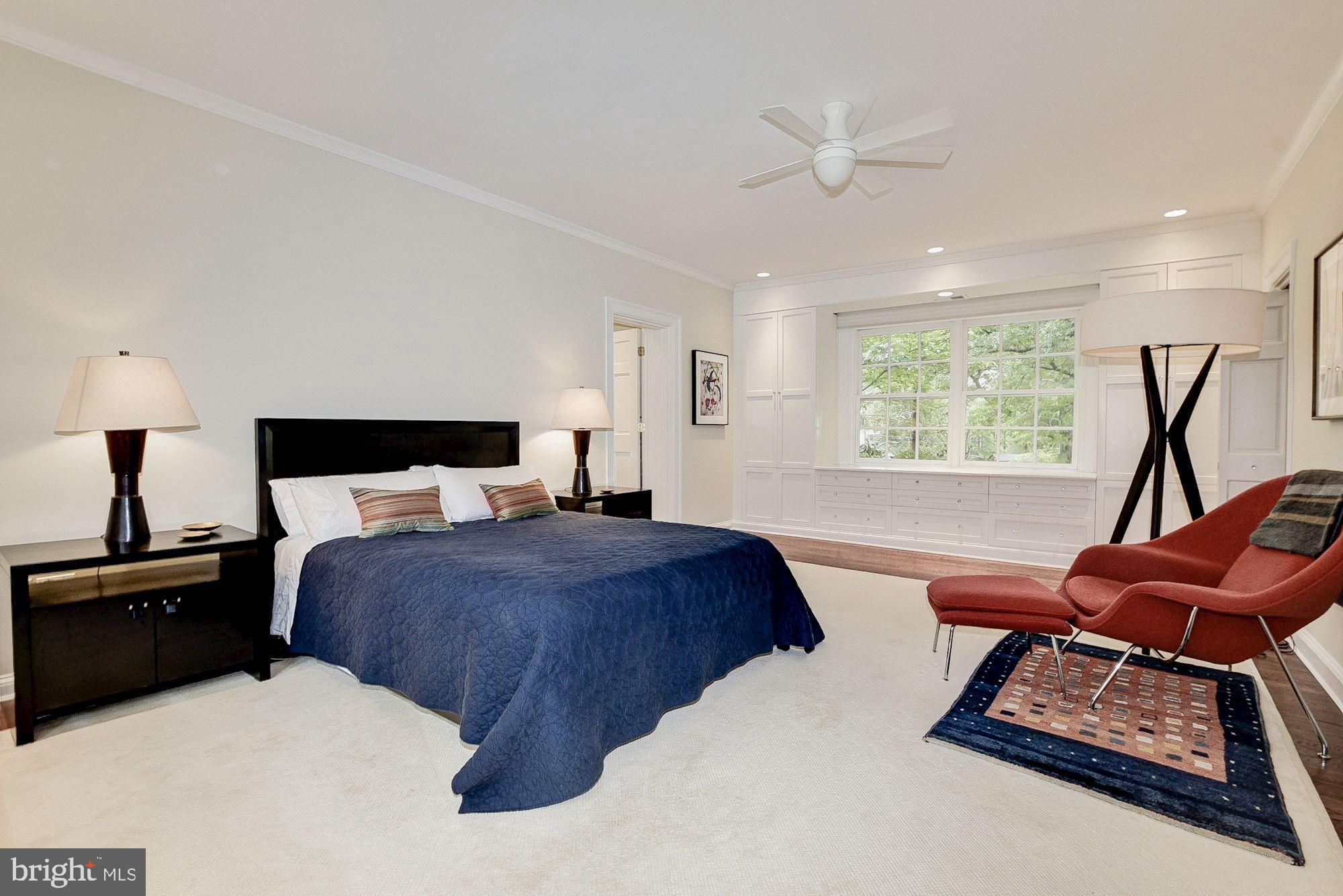 3308 Woodley Road Northwest Washington, DC 20008 - Photo 12 of 23 Owner's Bedroom