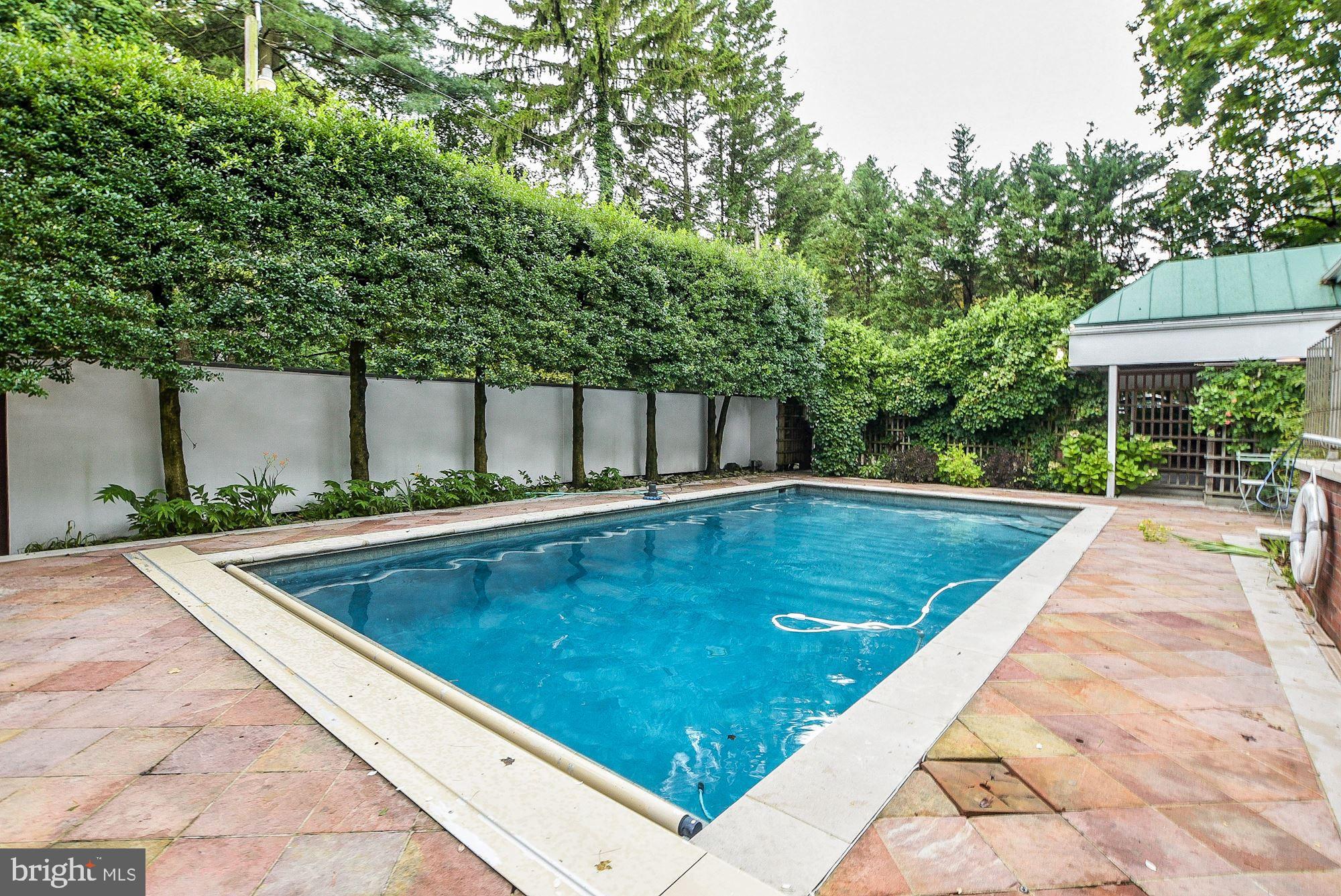 3308 Woodley Road Northwest Washington, DC 20008 - Photo 22 of 23 Pool
