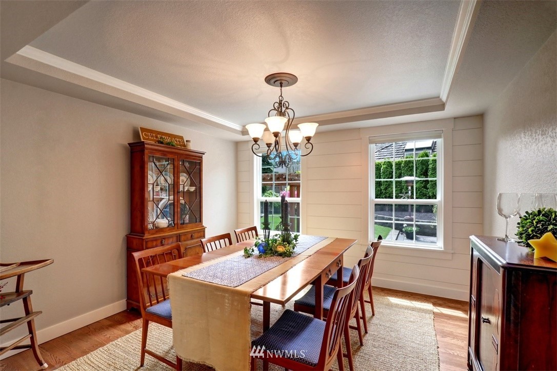 12111 Northeast 165th Place Bothell, WA 98011 - Photo 8 of 24 Gallery Image 8